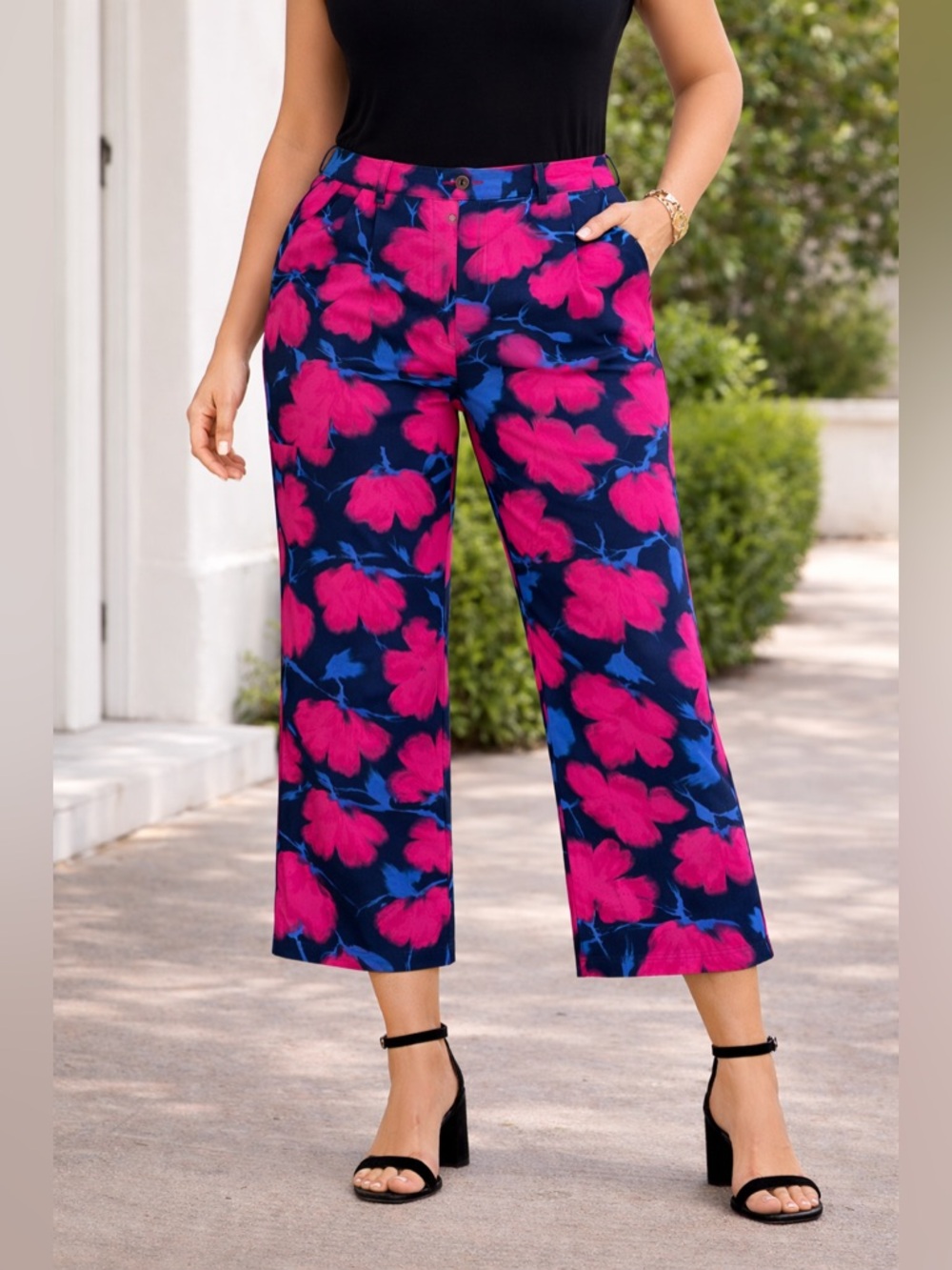 Women’s Banana Republic Avery Pink and Black Floral Ankle Length Pants Size 12
